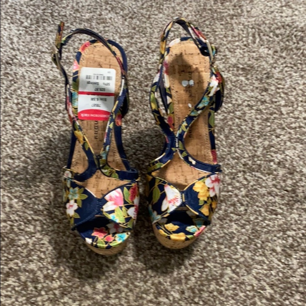Chinese laundry heel summer sandals size 6.5